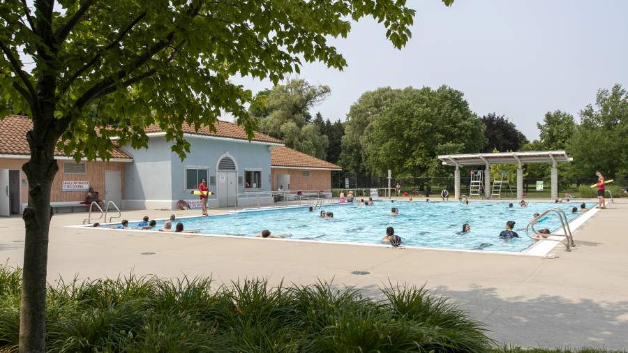 Gibbons Outdoor Pool